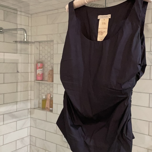 PARIS Navy 70% silk stretch, beautiful piece w/skirt or under jacket - Picture 3 of 9